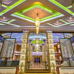 Hotel Arjunaa